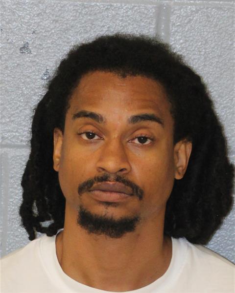 Booking photo of Elijah Russell