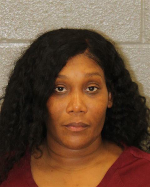 Taquisha Hunter booking photo