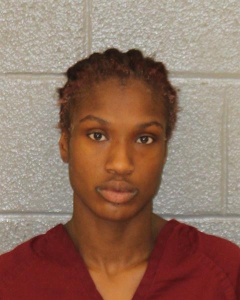 Khyleta Woods booking photo