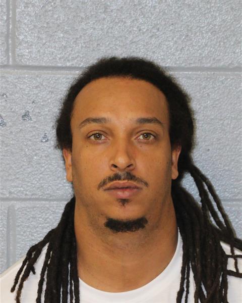 Booking photo of Jacolby Thompson