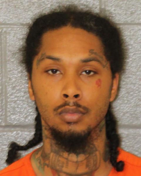Booking photo of Travon Bonds