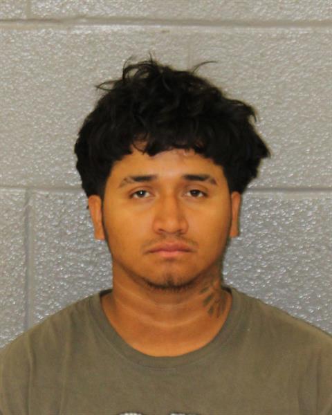 Booking photo of Kenneth Landaverde-carranza