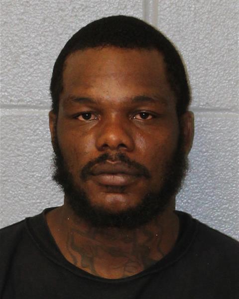 Booking photo of Daquial Simmons