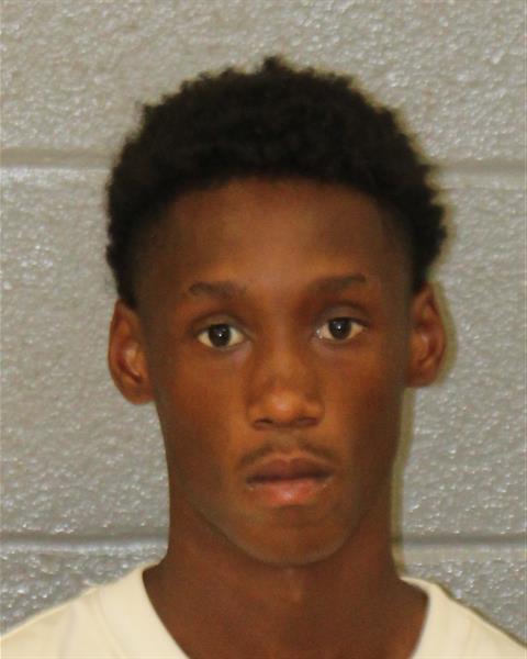 Booking photo of Damajah Mcrae