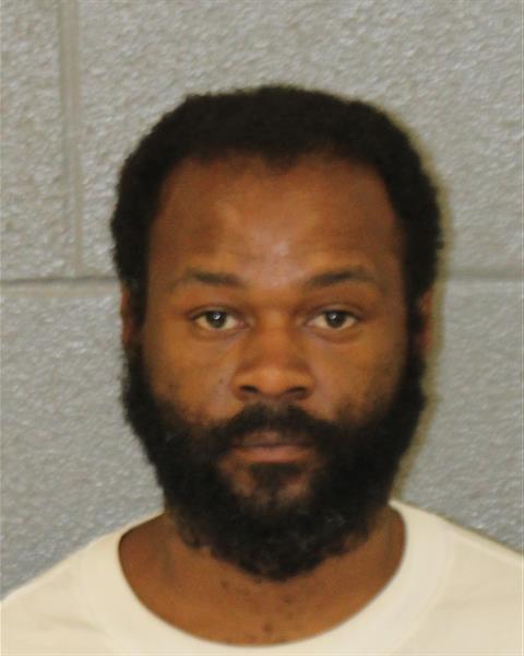 Booking photo of Deondra Dow