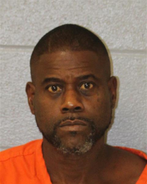 Booking photo of Alando Nesbit