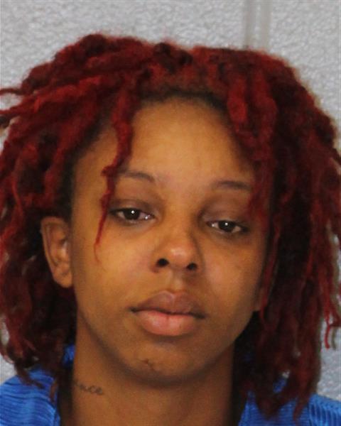 Booking photo of Rhashanique Everett