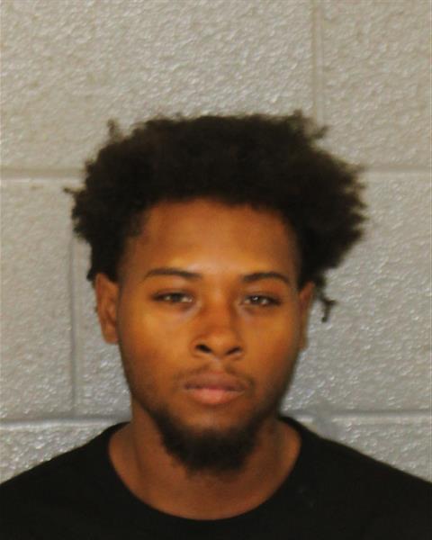 Booking photo of Davion Mills