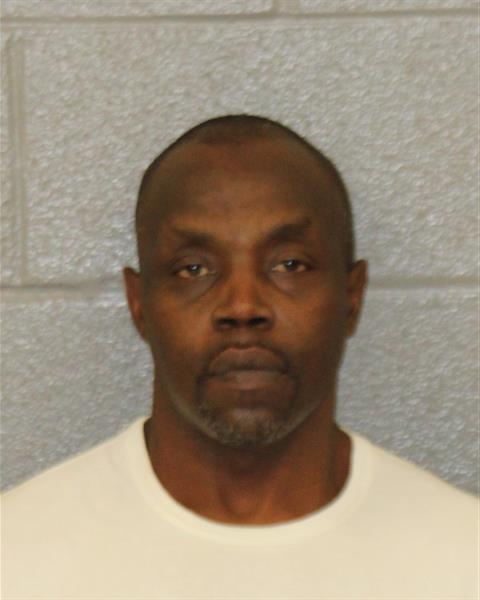 Booking photo of Lavaris Perry