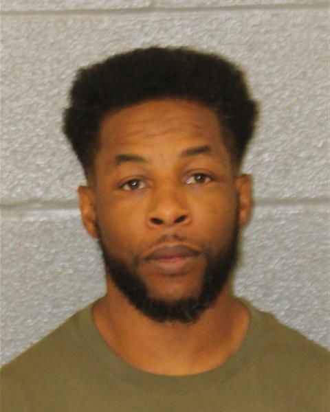 Booking photo of Terrence Harris