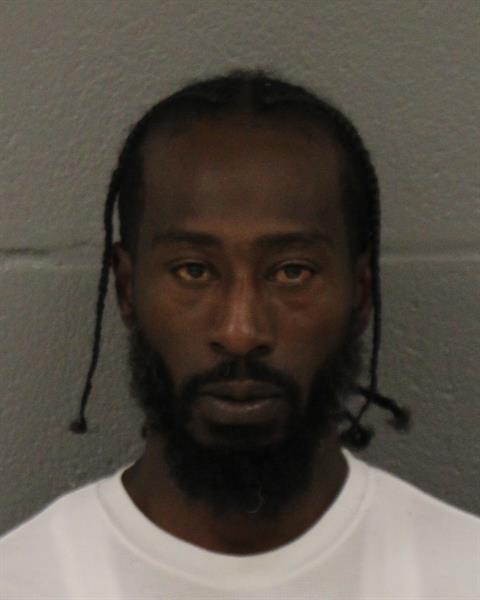 Booking photo of Darrius Harris