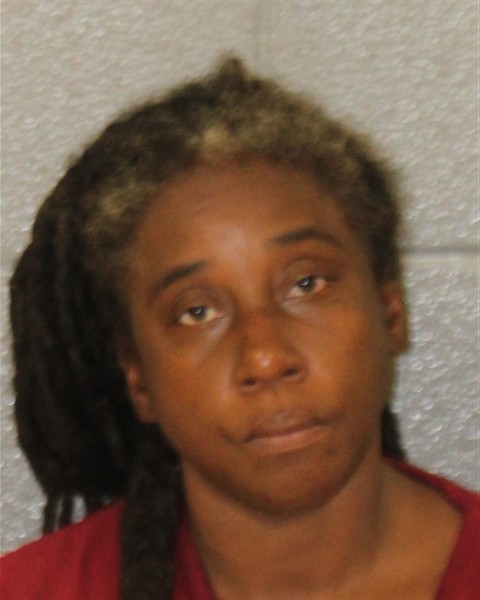 Schameka Earl booking photo