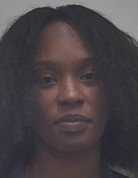 Booking photo of Shanara Junior