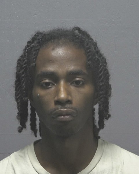 Booking photo of Shaquan Davis