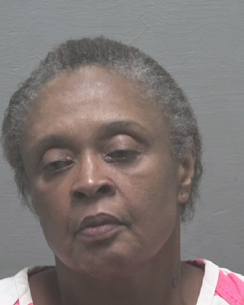 Booking photo of Laquisha Thames