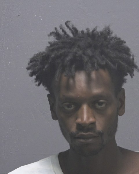 Booking photo of Ikeith Reaves
