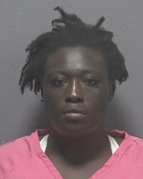 Booking photo of Alexis Leonard