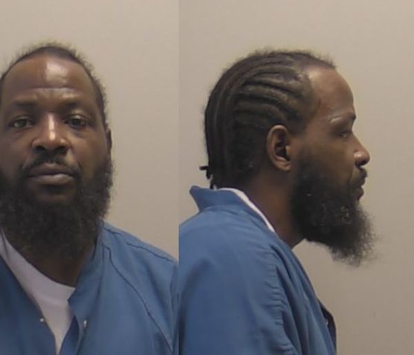 Booking photo of Rueben Davis