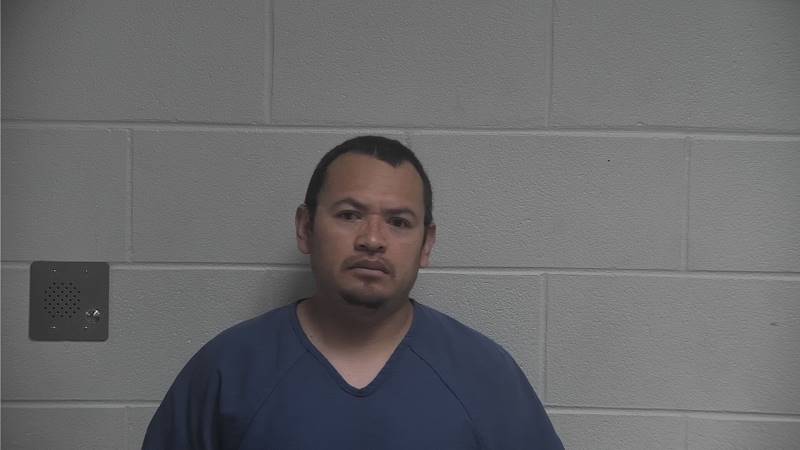Booking photo of Saul Hernandez-juarez