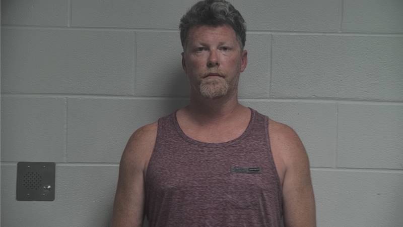 Booking photo of Carter Bender