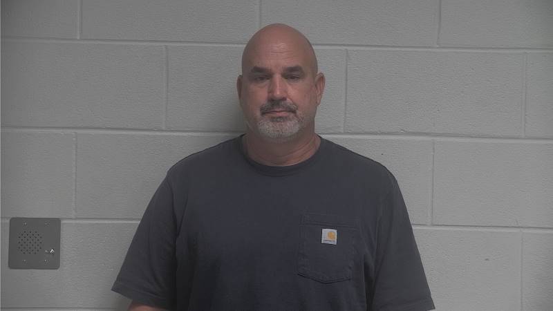 Booking photo of Scott Hartmann