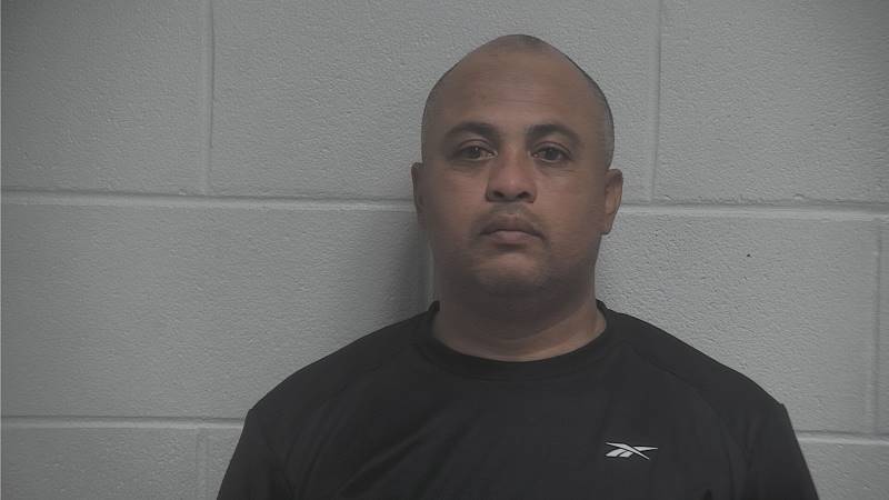 Booking photo of Jachson Bolivar-gallardo