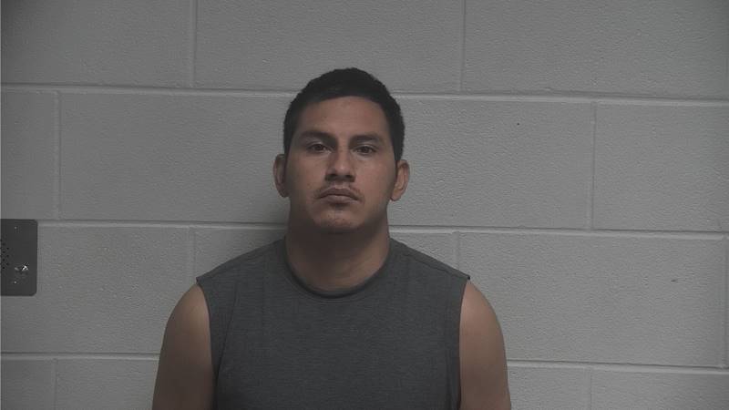 Booking photo of Oscar Leal Cordova