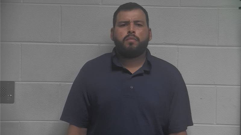 Booking photo of Victor Medina Juarez