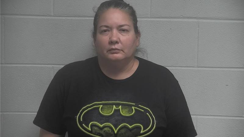 Booking photo of Jennifer Thompson