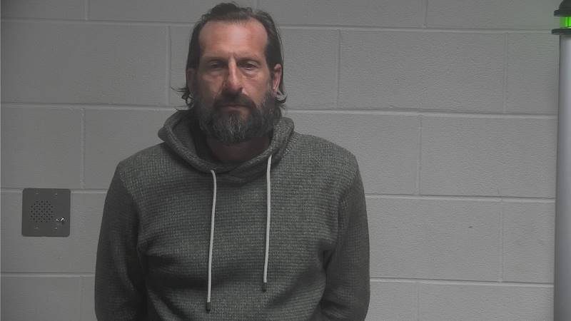 Booking photo of Craig Carrier