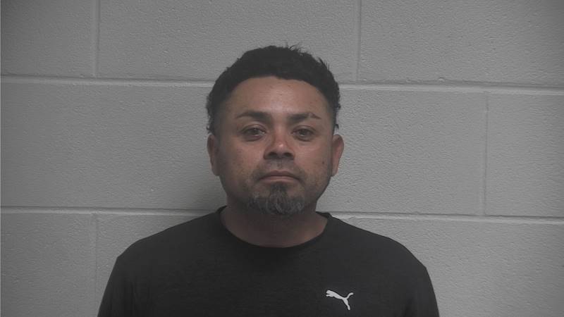 Booking photo of Erick Munoz-vega