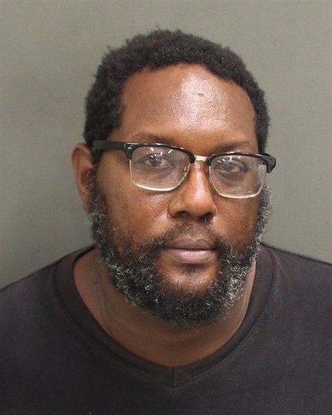 Booking photo of Royalo Tomlinson