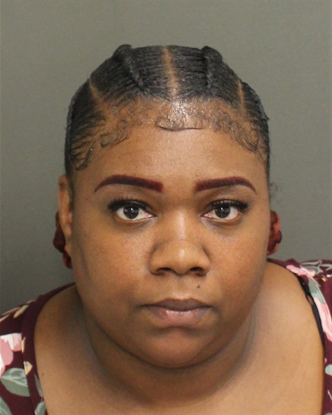 Booking photo of Tyneicia Floyd