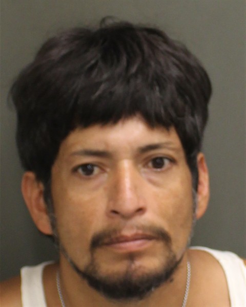 Booking photo of Carlos Carias