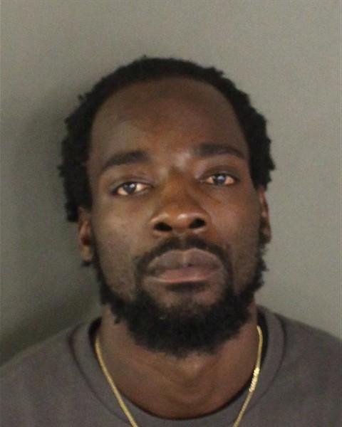 Booking photo of Demitris Reeze