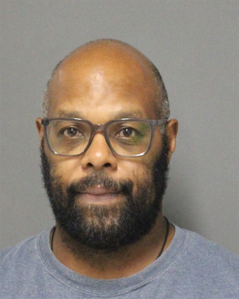 Booking photo of Robert Hollingsworth