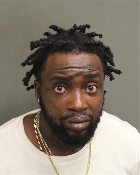 Booking photo of Montravious Alston