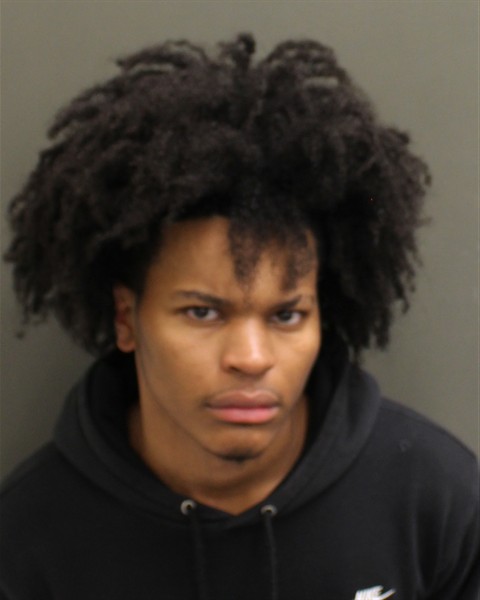 Booking photo of Jaylen Hollis