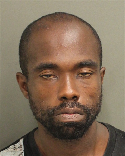 Booking photo of Tamarcus Reynolds