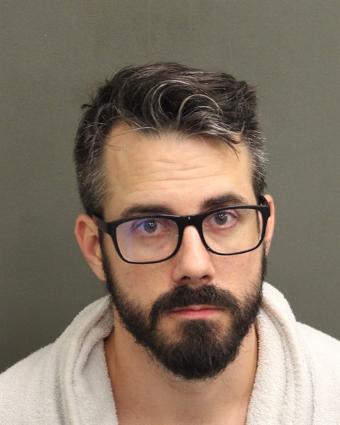 Booking photo of Nicholas Kring