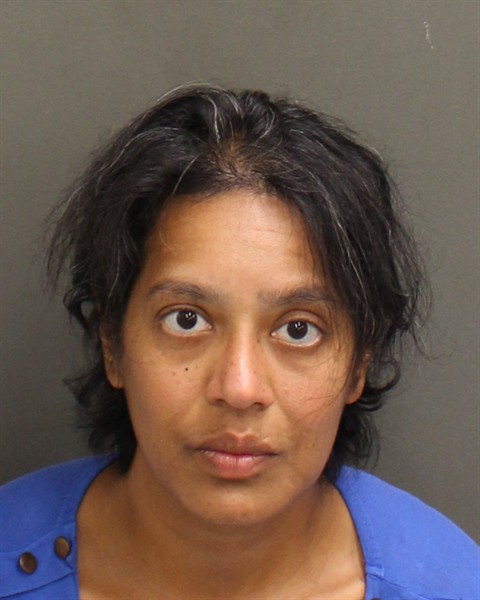 Booking photo of Ambreen Tariq