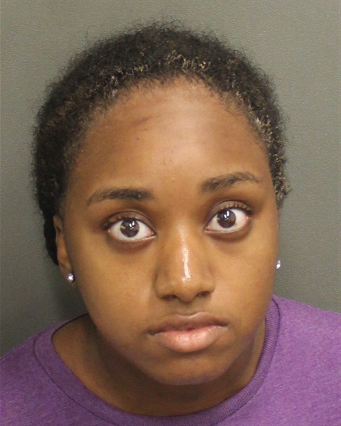Booking photo of Dzyre Moore