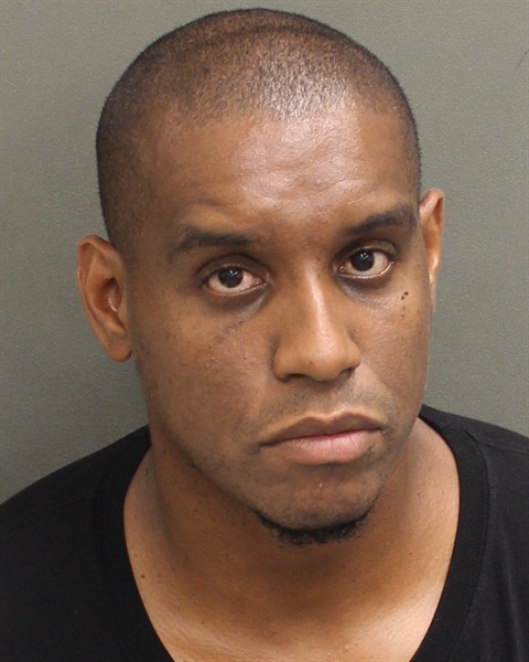 Booking photo of Utchey Cabane