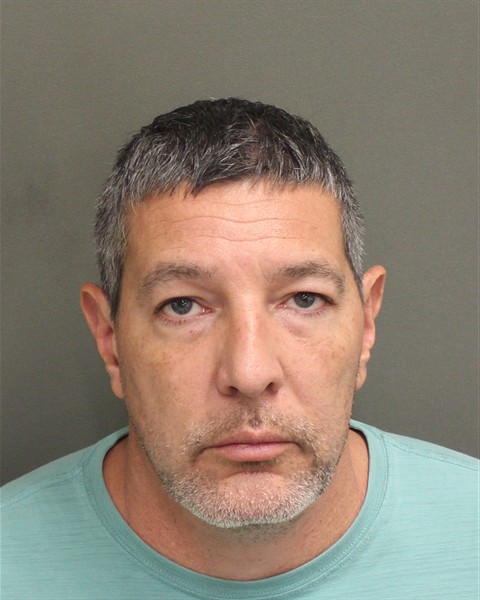 Booking photo of Roberto Arango