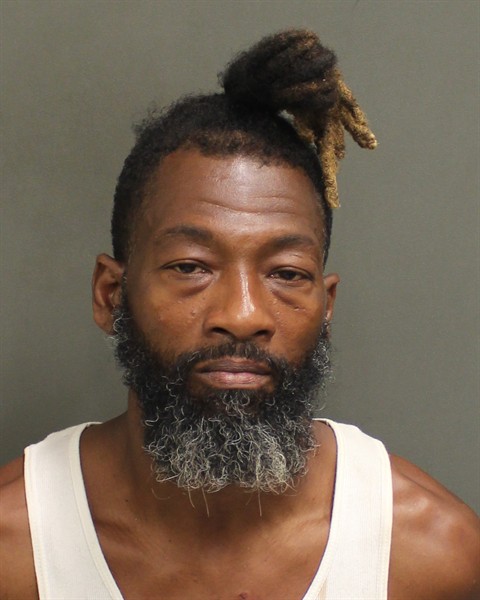 Booking photo of Darrius Harris