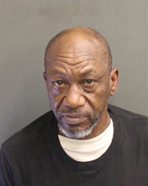 Booking photo of Matthew Davis