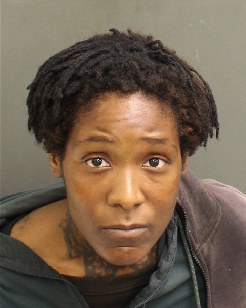 Booking photo of Latrisha Robinson