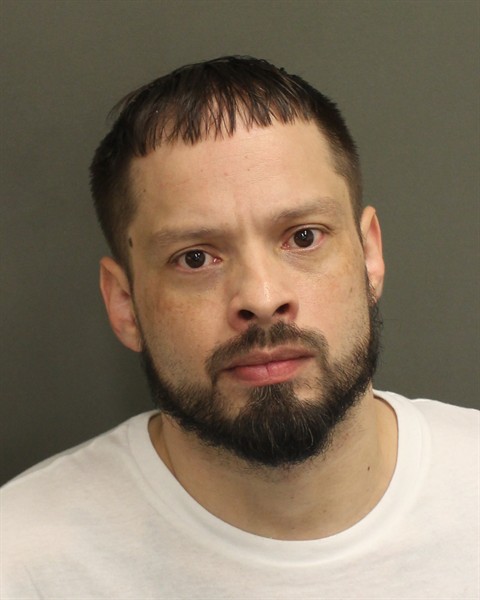 Booking photo of Victor Diaz