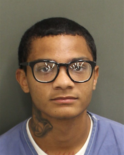 Booking photo of Savion Savage