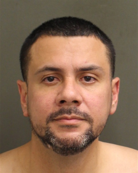 Booking photo of Jonathan Londono